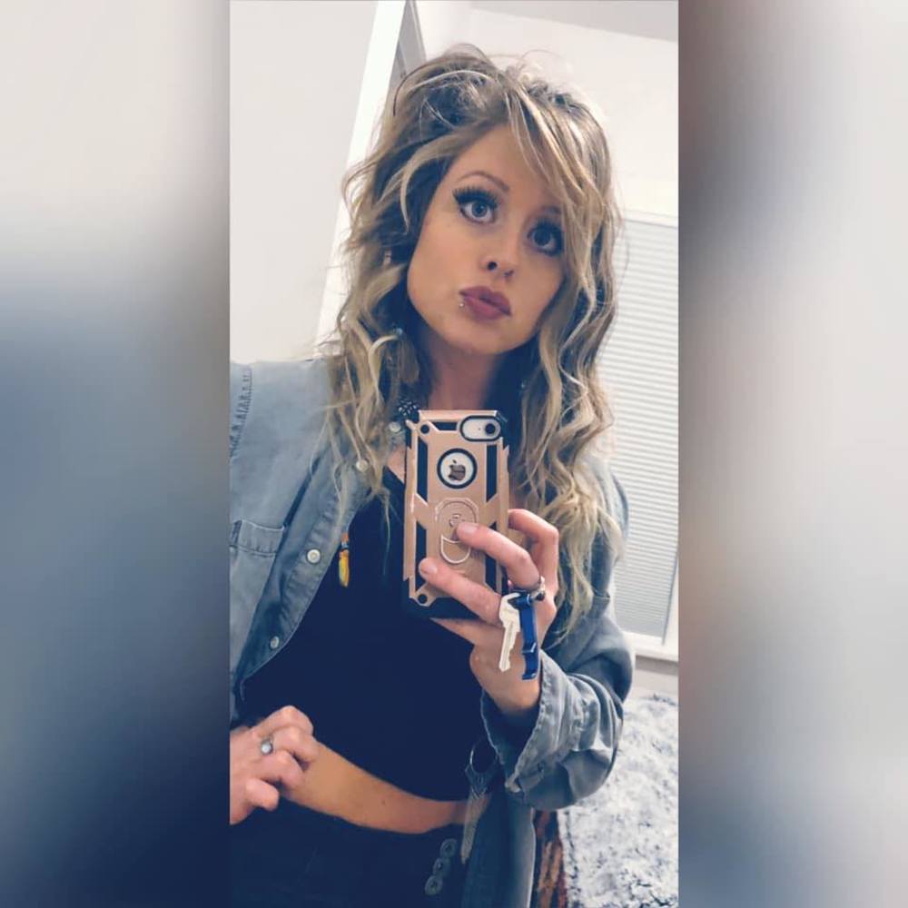 Meet your Posher, Kaitlin jo